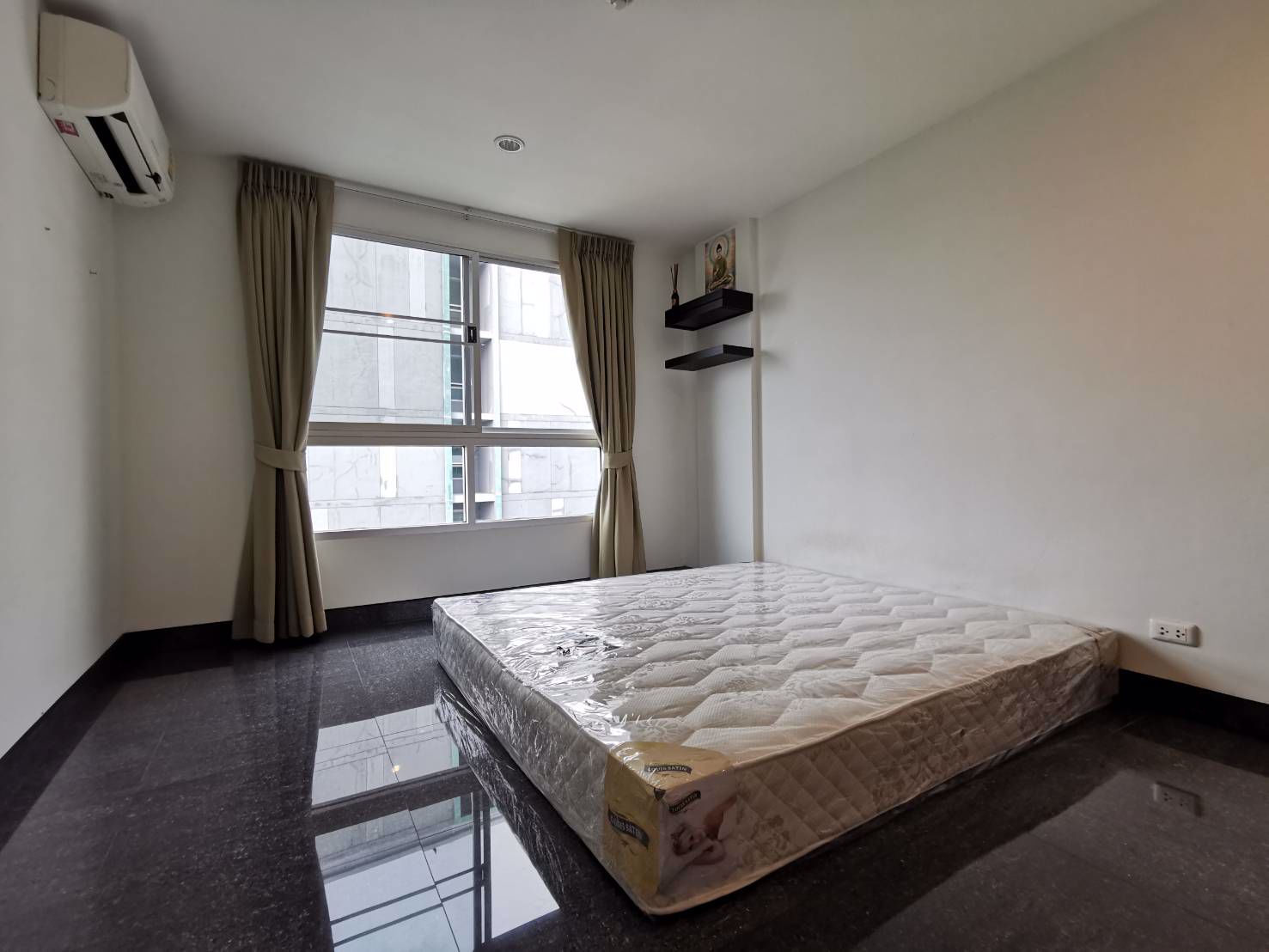 ขายคอนโดโครงการ-เดอะนิช-ไอดี-ลาดพร้าววังหิน-1990000-บาท