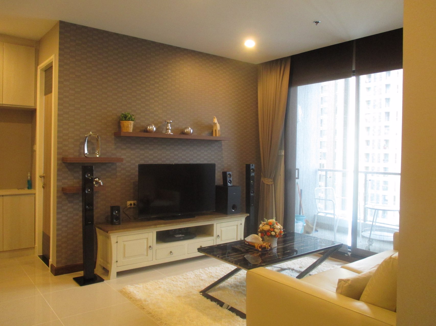 ปล่อยให้เช่าคอนโด