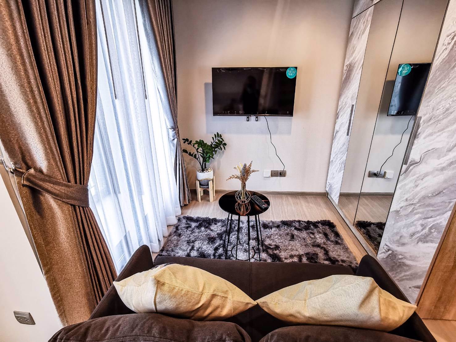 ให้เช่า-คอนโด-ไลฟ์-อโศก-พระราม-9-life-asoke-rama-9-1-ห้องนอน-1-ห้องน้ำ-ครัวปิด-ขนาด-28-ตรม