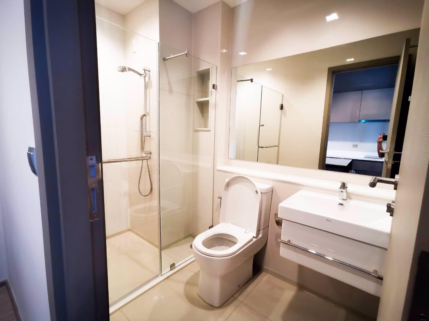 ให้เช่า-คอนโด-ไลฟ์-อโศก-พระราม-9-life-asoke-rama-9-1-ห้องนอน-1-ห้องน้ำ-ครัวปิด-ขนาด-28-ตรม