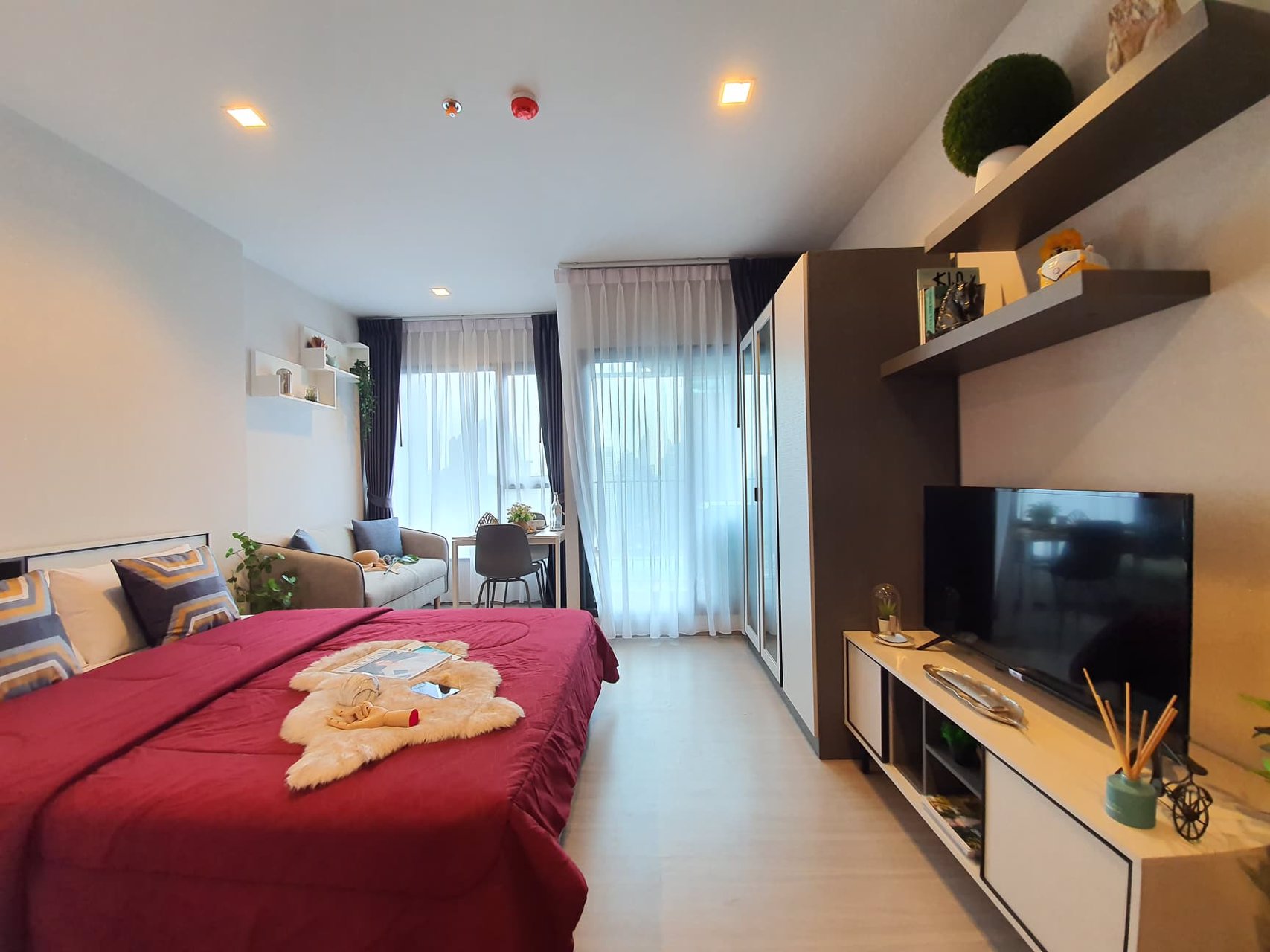 ให้เช่า-คอนโด-ไลฟ์-อโศก-พระราม-9-life-asoke-rama-9-เเบบห้องสตูดิโอ-1-ห้องน้ำ-ครัวปิด-ชั้น-35