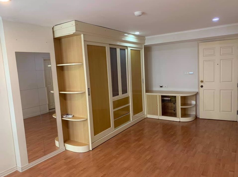 ขาย-คอนโด-ลุมพินี-วิลล์-ศูนย์วัฒนธรรม-for-sale-condo-lumpini-ville-cultural-center-ห้อง-studio