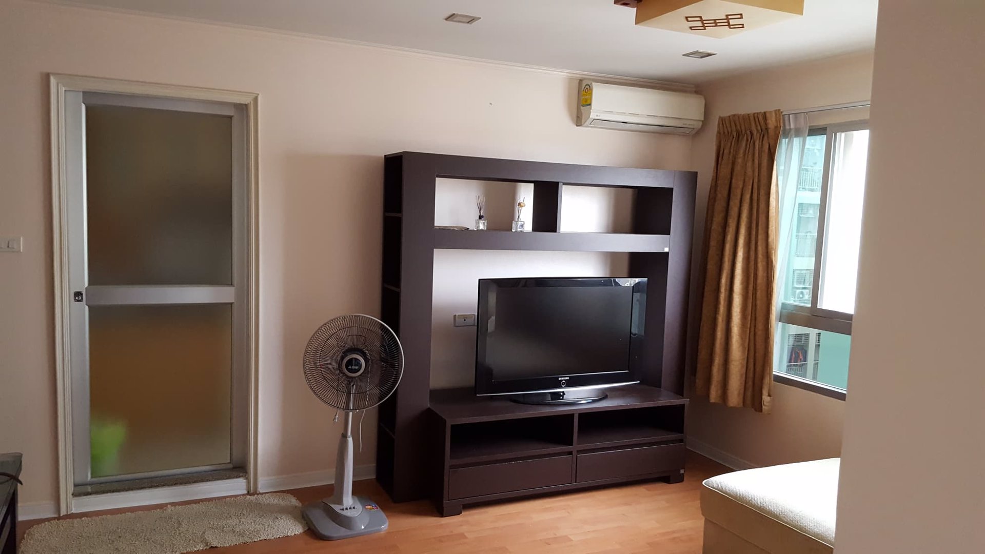 ขาย-คอนโด-ลุมพินี-วิลล์-ศูนย์วัฒนธรรม-for-sale-condo-lumpini-ville-cultural-center--2-ห้องนอน