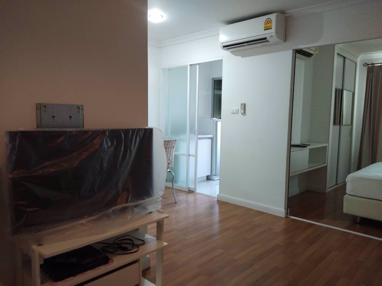 ให้เช่า-คอนโด-ลุมพินี-เพลส-พระราม-9-รัชดา-เเบบ-1-ห้องนอน-ชั้น19