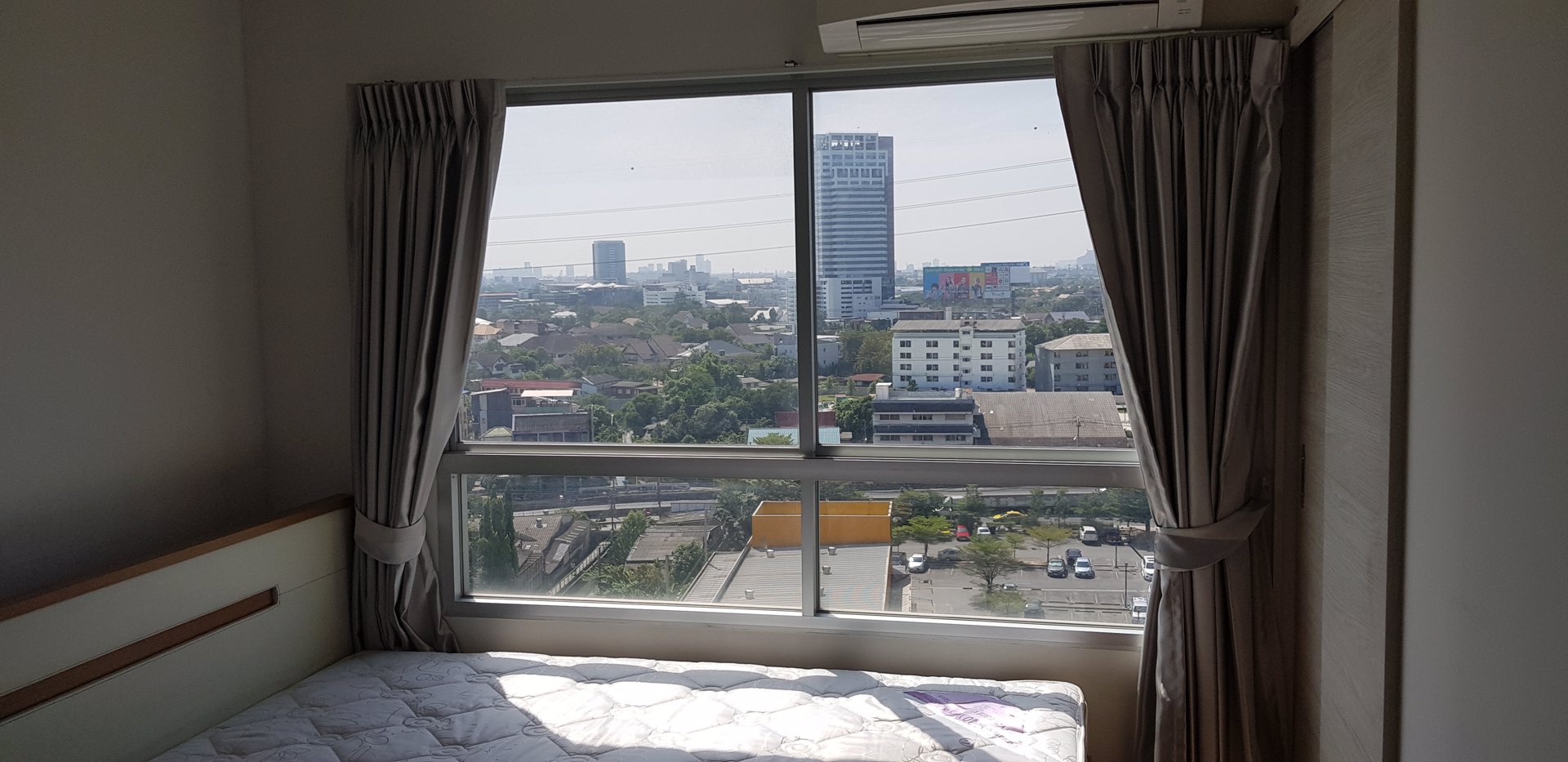 อนโด-ลุมพินี-เพลส-ศรีนครินทร์-หัวหมาก-สเตชั่น-ให้เช่า