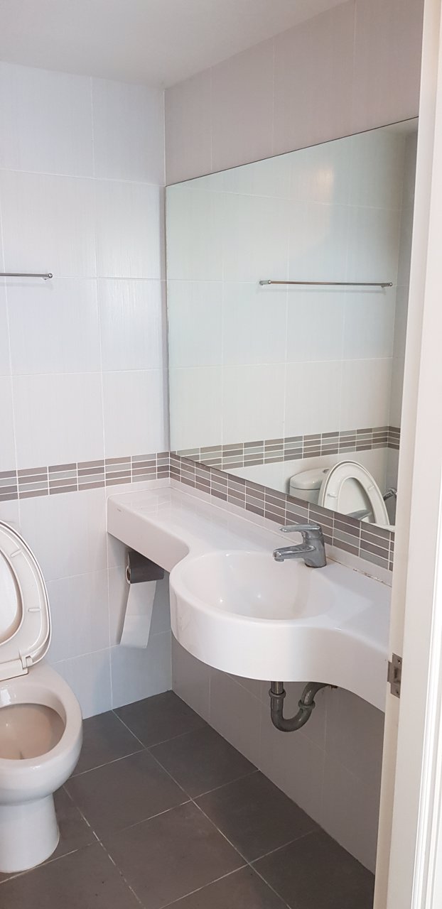 อนโด-ลุมพินี-เพลส-ศรีนครินทร์-หัวหมาก-สเตชั่น-ให้เช่า