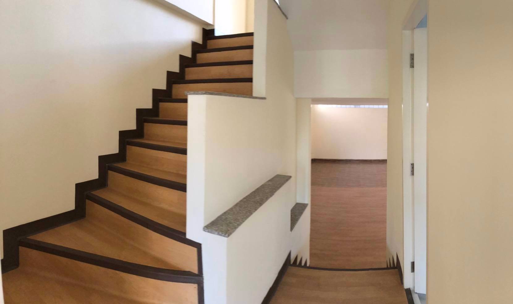 ขายทาวน์โฮมออฟฟิศ-3-ชั้น-ห้องหัวมุม