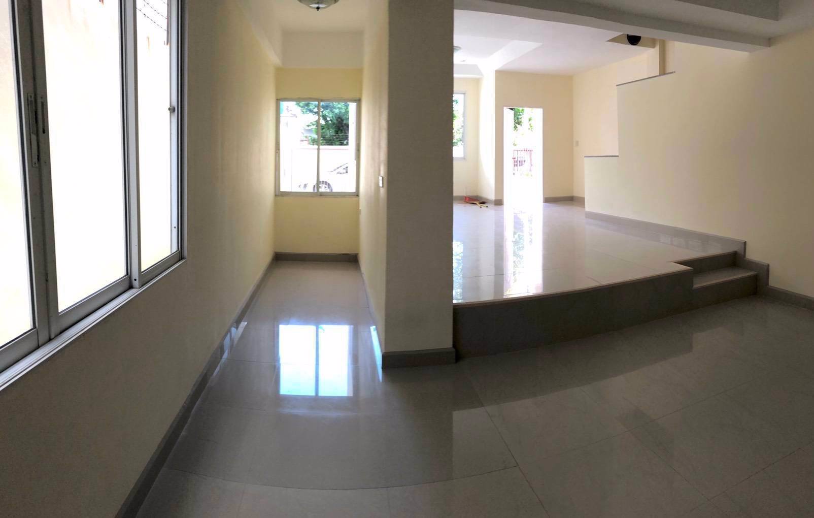 ขายทาวน์โฮมออฟฟิศ-3-ชั้น-ห้องหัวมุม