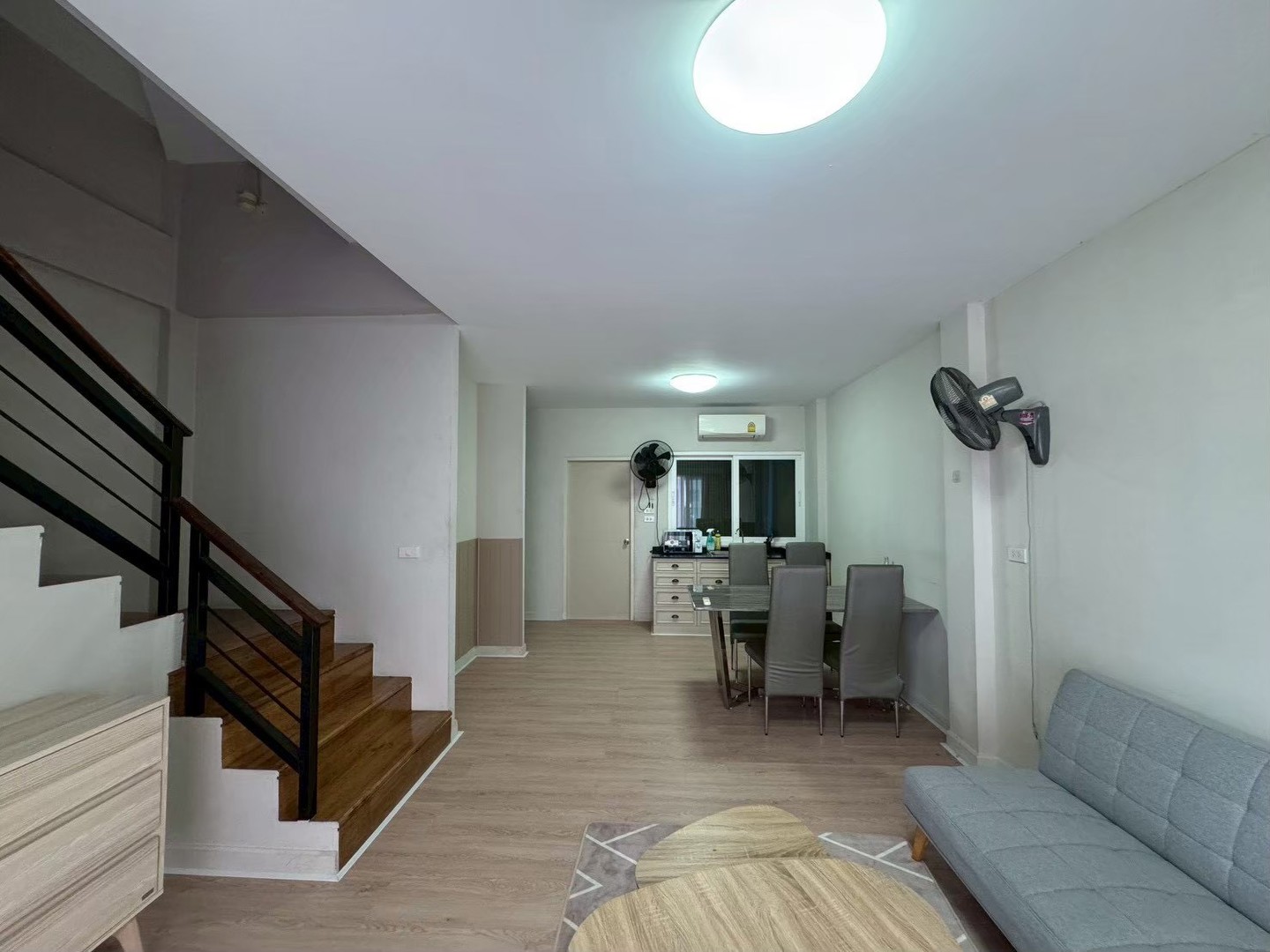 ขายทาวน์โฮม-3-ชั้น-โครงการซีบิส-โฮม-เทิดราชันดอนเมือง