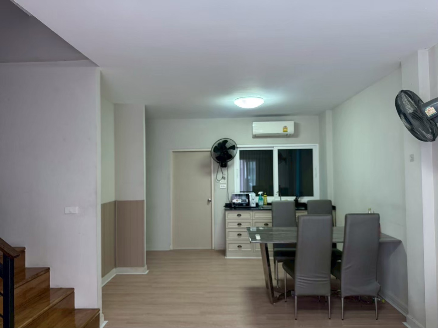 ขายทาวน์โฮม-3-ชั้น-โครงการซีบิส-โฮม-เทิดราชันดอนเมือง