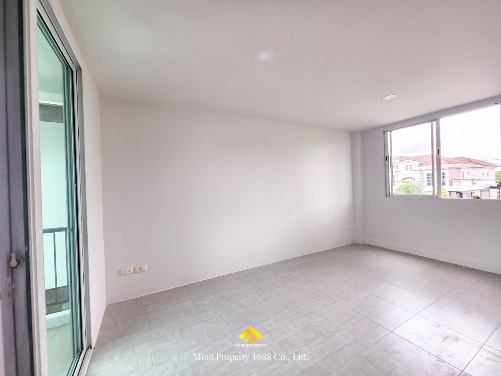 ขายด่วน-บ้านเดี่ยว-2-รีโนเวทใหม่-หมู่บ้าน-nirvana-สาทร-ทำเลดี