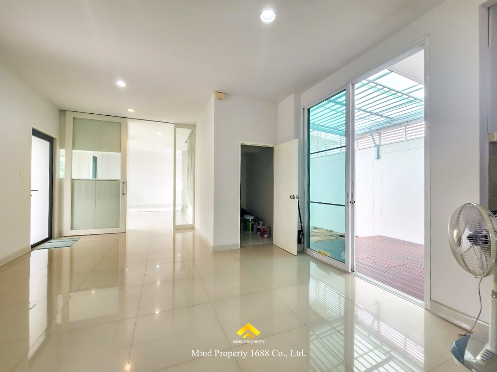 ขายด่วน-บ้านเดี่ยว-2-รีโนเวทใหม่-หมู่บ้าน-nirvana-สาทร-ทำเลดี