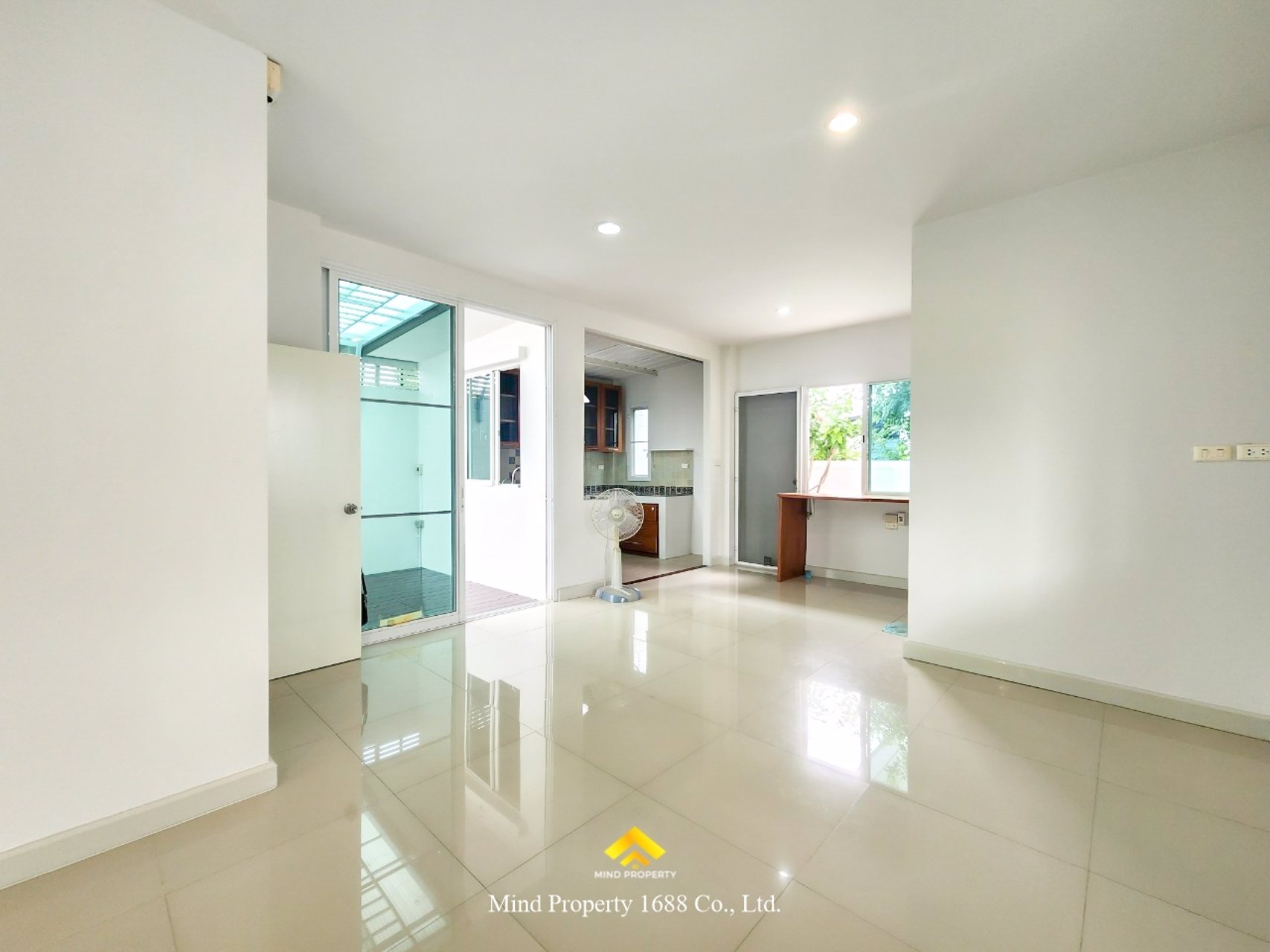 ขายด่วน-บ้านเดี่ยว-2-รีโนเวทใหม่-หมู่บ้าน-nirvana-สาทร-ทำเลดี