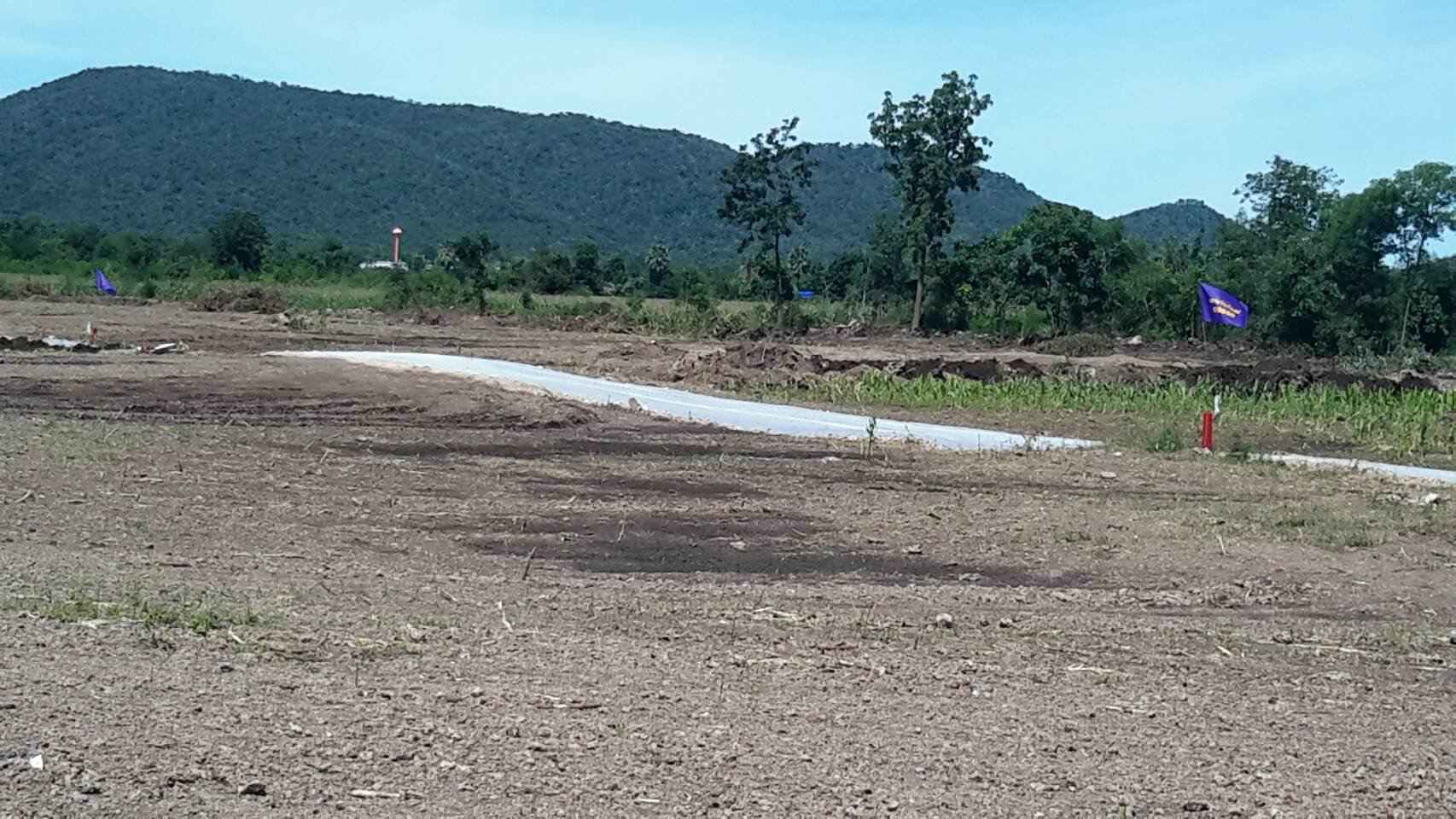 แบ่งขาย-ที่2ไร่ขึ้นไป-ที่สวยวิวเขาล้อมรอบบรรยากาศดี