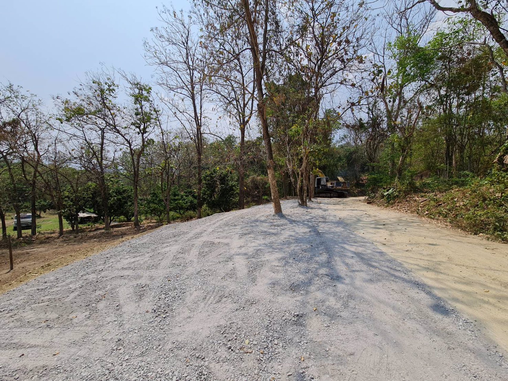 ขายที่เเปลงสวยหายาก-ติดเเม่น้ำ-3-ไร่-11-ตรว-ทางขึ้นดอยอินทนนท์