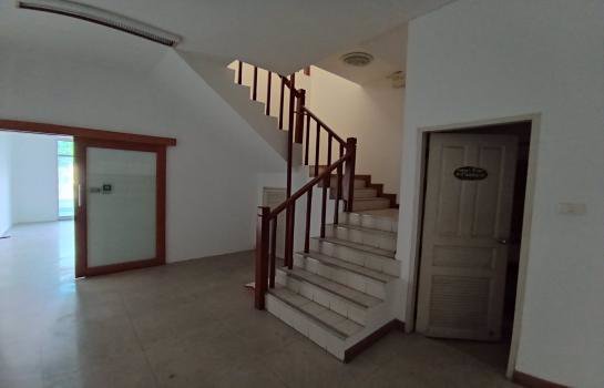 ขายโฮมออฟฟิศ-ปริญลักษณ์-4ชั้น-27ตรว-ถนวมินทร์87-89-บึงกุ่ม-ใกล้ตลาดอินทรักษ์-