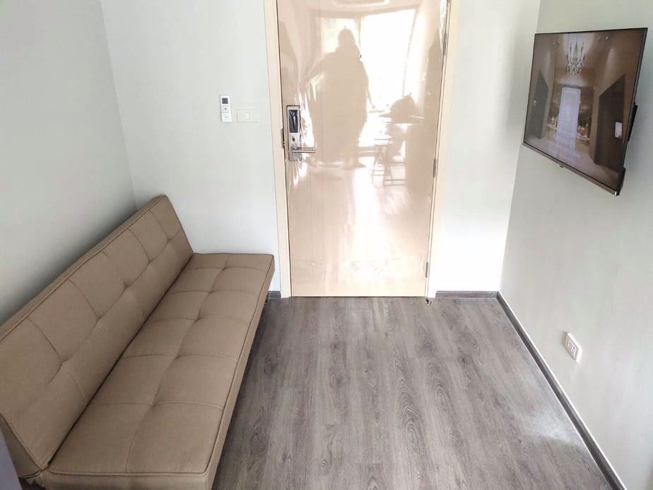 ริชพาร์คทริปเปิ้ล-สเตชั่น-หัวหมากให้เช่า-ห้องสวยชั้นสูงวิวเมือง-เฟอร์ไฟฟ้าครบใหม่เอี่ยม-รีบด่วน