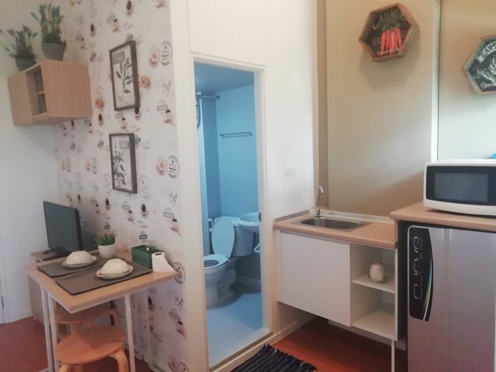 คอนโดค่าน้ำค่าไฟถูก-ต้องที่ลุมพีนีร่มเกล้า-สุวรรณภูมิ-ใกล้สนามบิน-เดินทางสะดวก-พร้อมอยู่