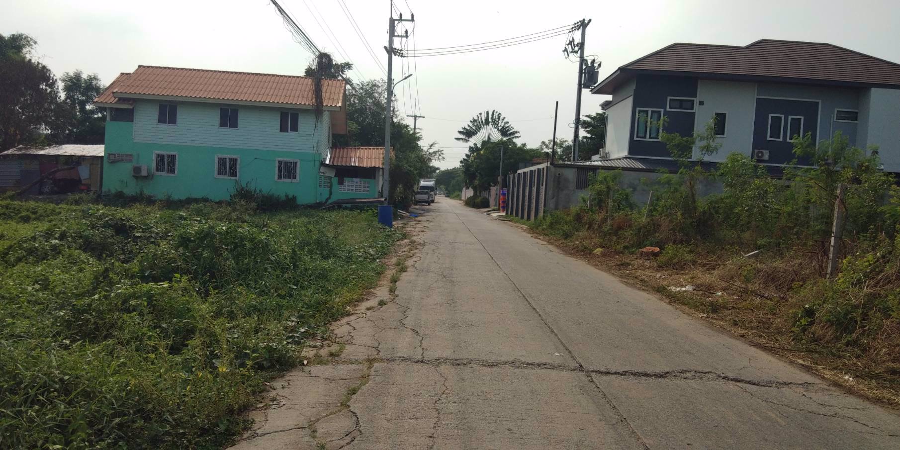 ขายที่ดินเปล่า​-ซอยกุญชร14​-ตรงข้ามจับปูใส่กระด้ง​-​ตำบลคลอง1-จังหวัดปทุมธานี​-พร้อมโอน​