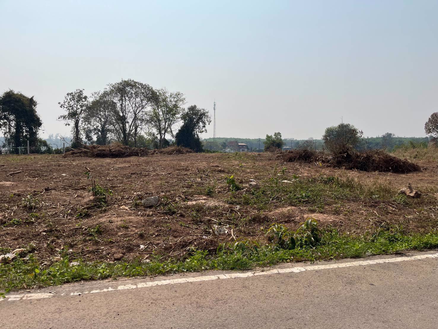 ขายที่ดิน-200-ตรว-ราคา3แสนบาท