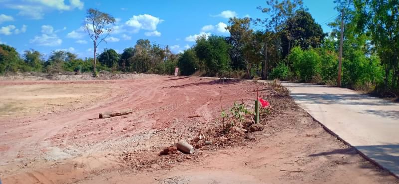 ขายที่ดินในเมืองอุดรธานี-260-ตรวติดถนนคอนกรีต-2ด้าน-โฉนด