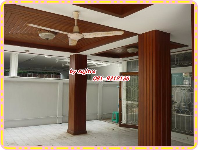 ให้เช่า-บ้านเดี่ยว-2-ชั้น-100-ตรว-เข้าซอยไม่ลึก-อยู่-ถรัชดา-44