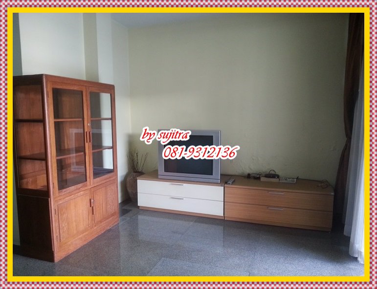 ให้เช่า-บ้านแฝด-3-ชั้น-25-ตรว-ใกล้-มหอการค้า-อยู่-ซอินทามระ-วิภาวดี