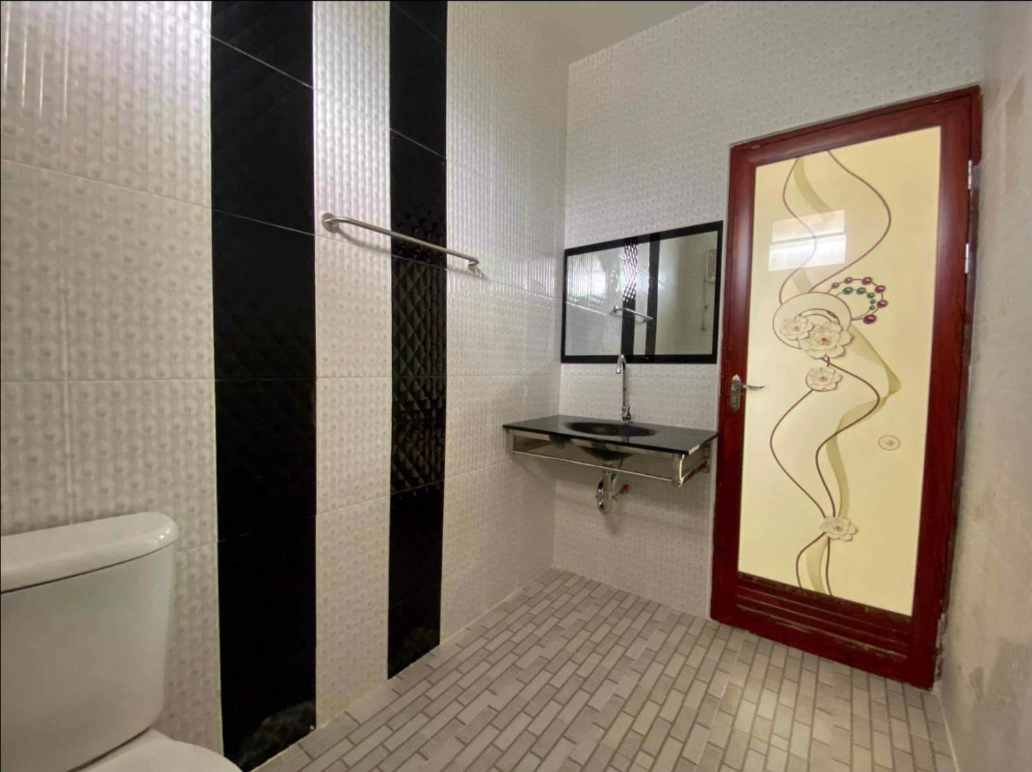 ขายบ้านเดี่ยวทรงปั้นหยา-ราคาถูก-บรรยากาศดี-มหาสารคาม-น้ำไม่ท่วม