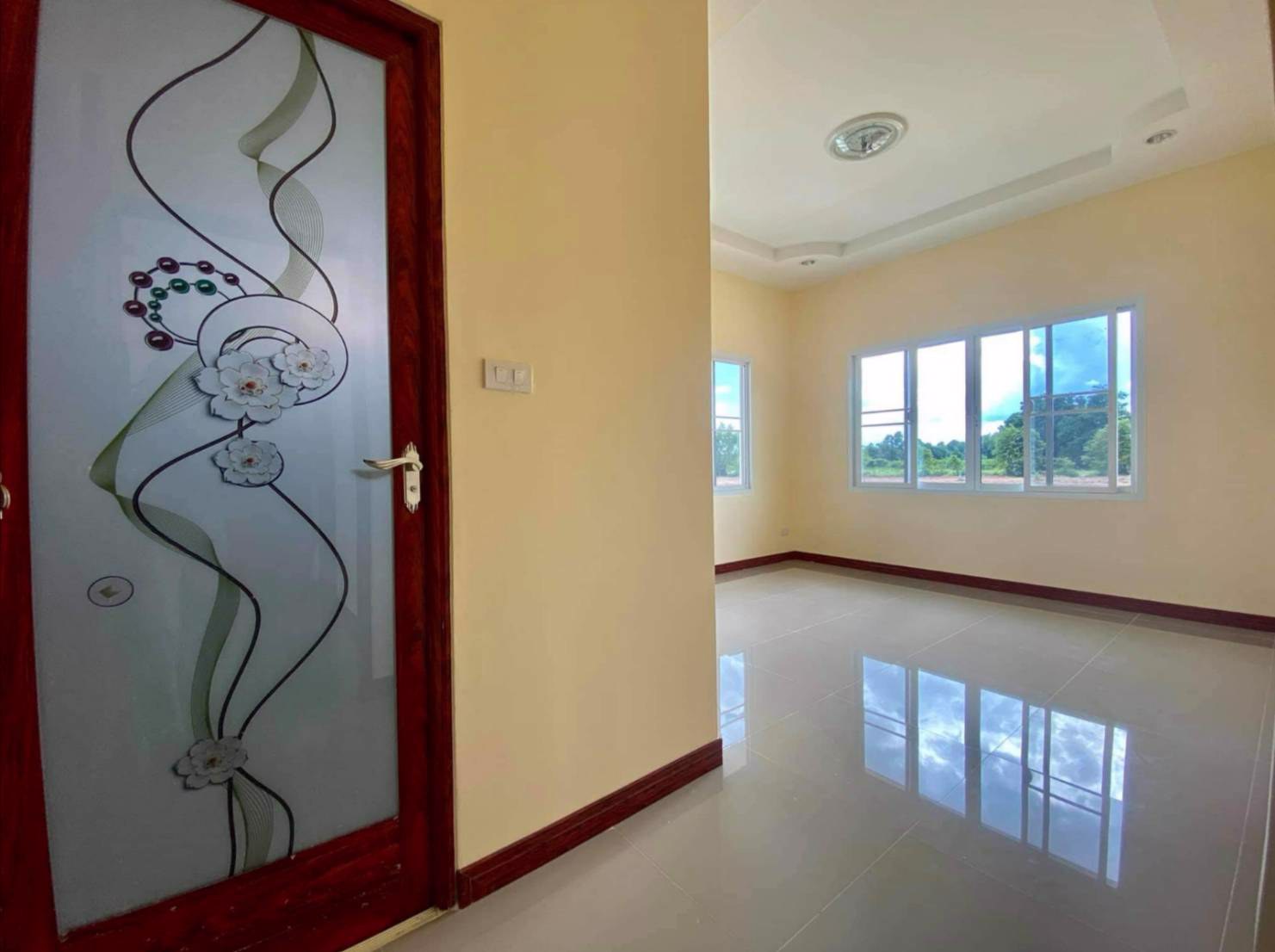 ขายบ้านเดี่ยวทรงปั้นหยา-ราคาถูก-บรรยากาศดี-มหาสารคาม-น้ำไม่ท่วม