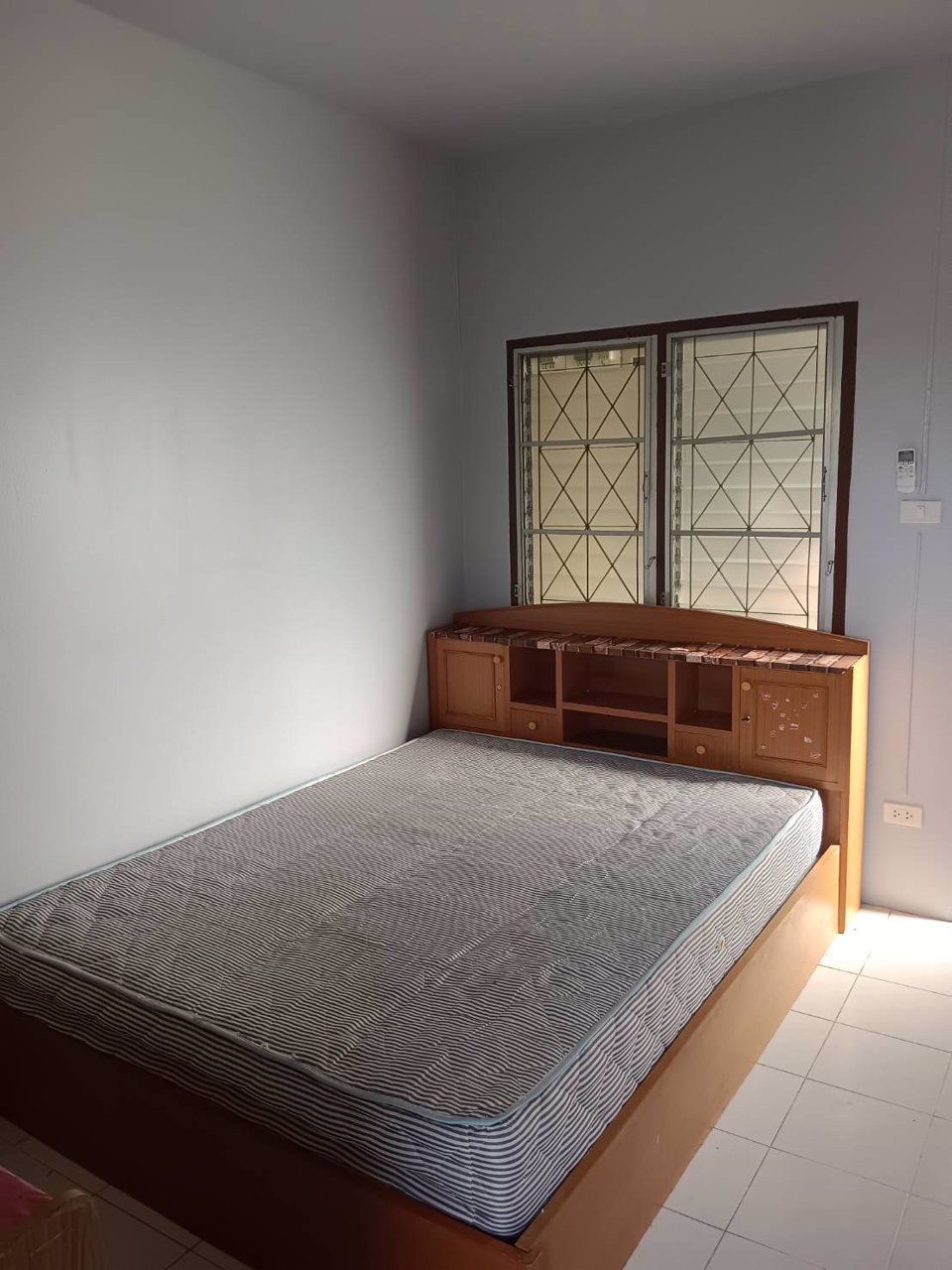 หอพักให้เช่า-และบ้านเช่า-ปวรเทพ