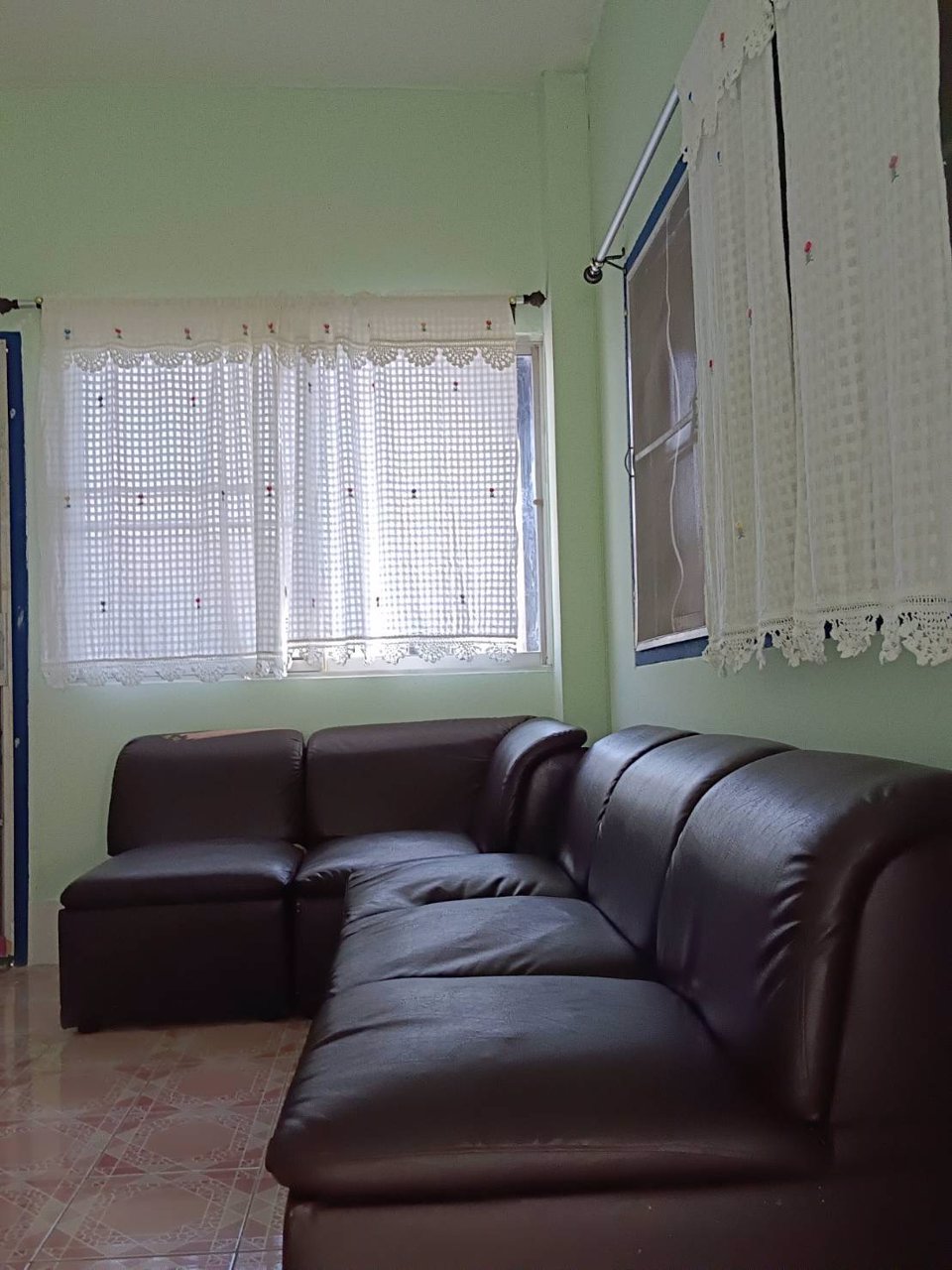 หอพักให้เช่า-และบ้านเช่า-ปวรเทพ