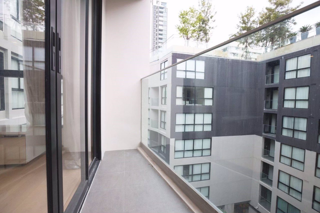 liv49-คอนโดใหม่เอี่ยมต้นสุขุมวิท49-ไม่เคยปล่อยเช่า-เป็น-luxury-class-condo-75-ตรม-fully-furnished