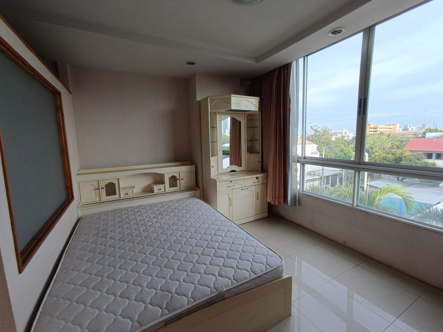 คอนโด-ratchadacity18-ตึกเพชร-วางห้องครัวได้ทั้งครัวเปิด-ปิด-อาคาร-a-ขั้น5-ขนาด-4062-ตรม