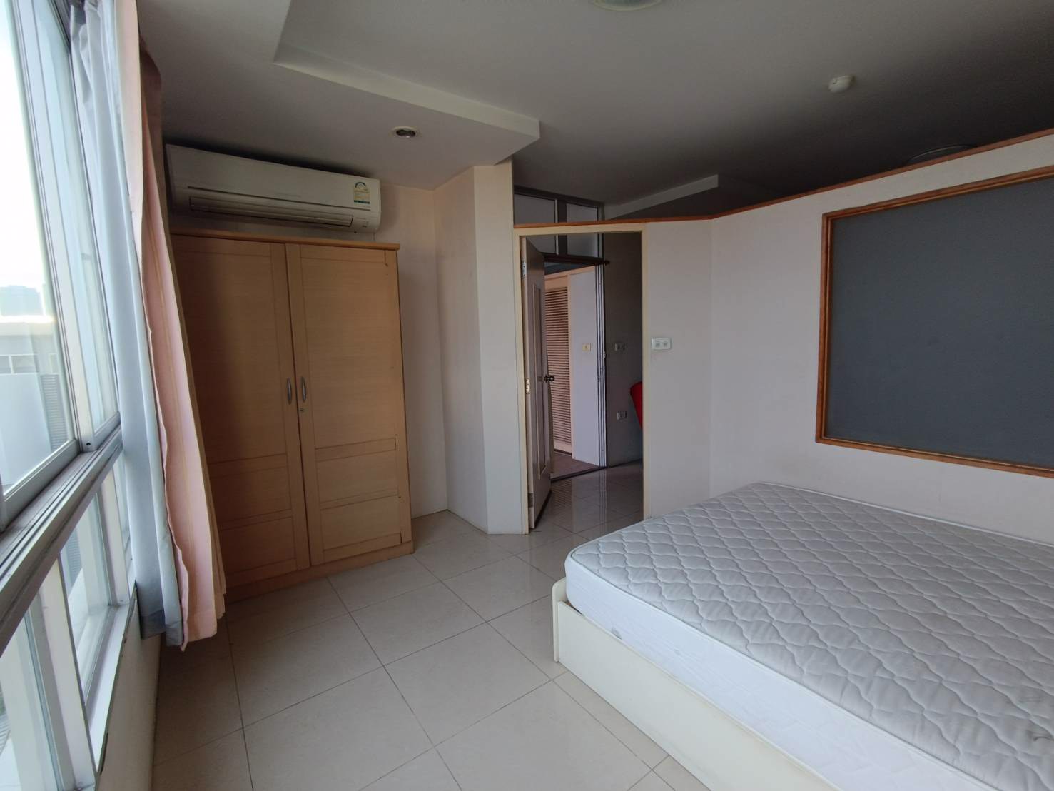 คอนโด-ratchadacity18-ตึกเพชร-วางห้องครัวได้ทั้งครัวเปิด-ปิด-อาคาร-a-ขั้น5-ขนาด-4062-ตรม