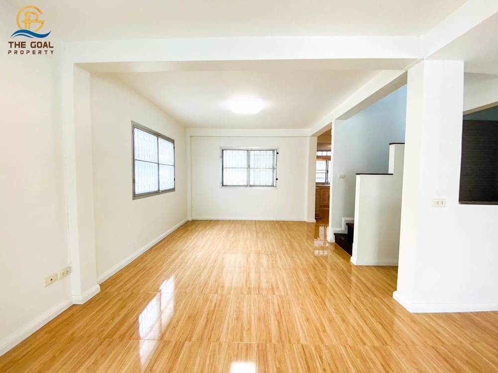 บ้านเดี่ยวไม่เคยมีใครเข้าอยู่-รีโนเวทพร้อมรอรับเจ้าของคนใหม่