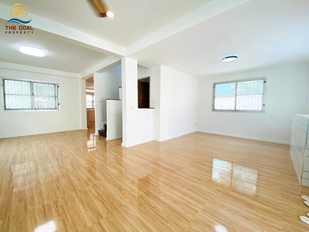 บ้านเดี่ยวไม่เคยมีใครเข้าอยู่-รีโนเวทพร้อมรอรับเจ้าของคนใหม่