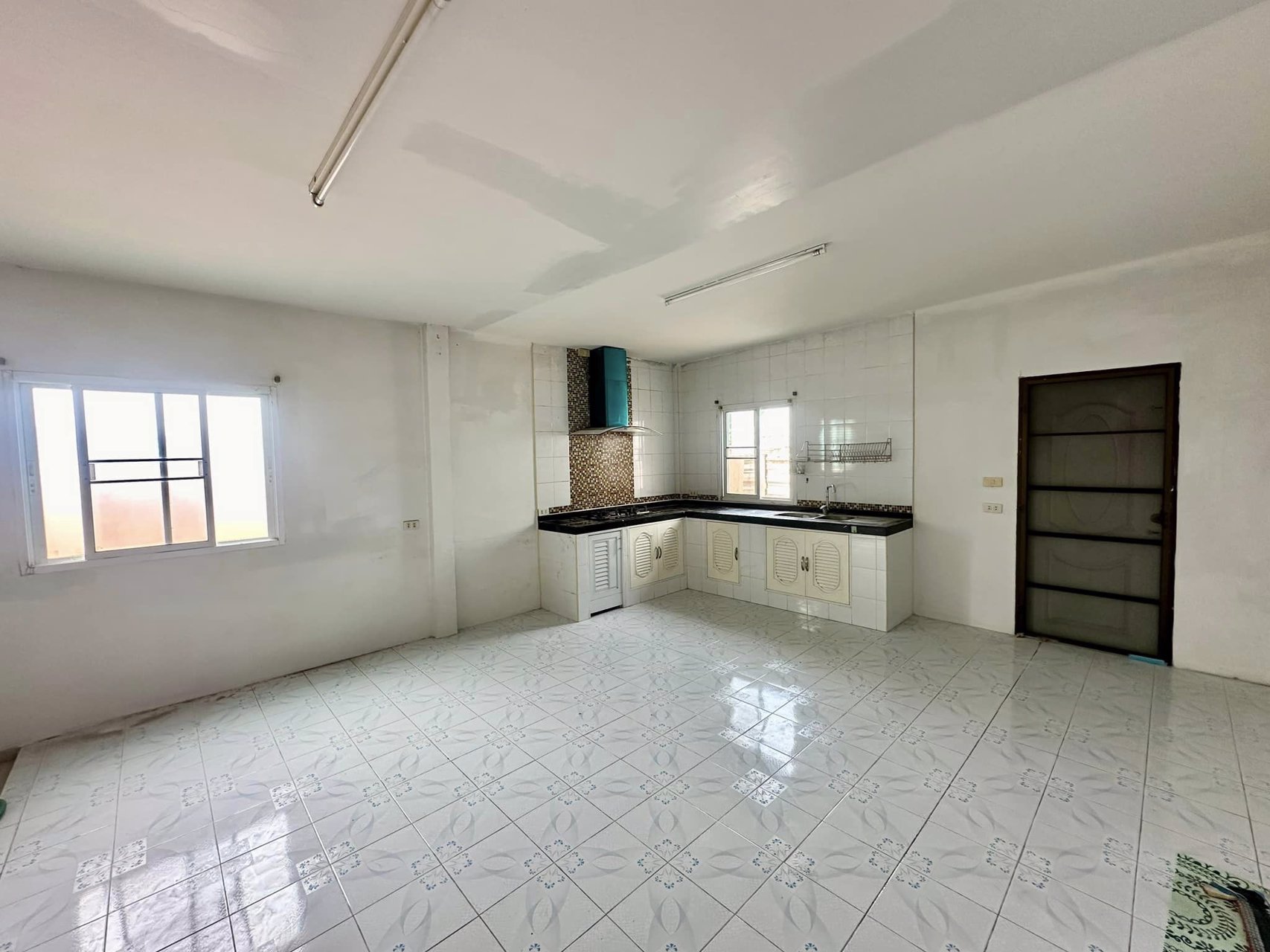 ขายด่วน-หมู่บ้านพราวเพลส-อยุธยา-หลังเซ็นทรัล