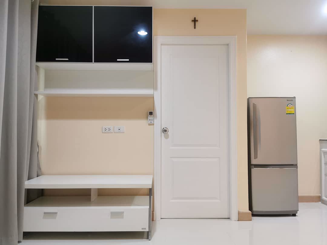 ขายเอง-คอนโดลาดพร้าวซอย1-1นอน1น้ำ1นั่งเล่น-24ล้าน-385ตรม-ห้องมุม