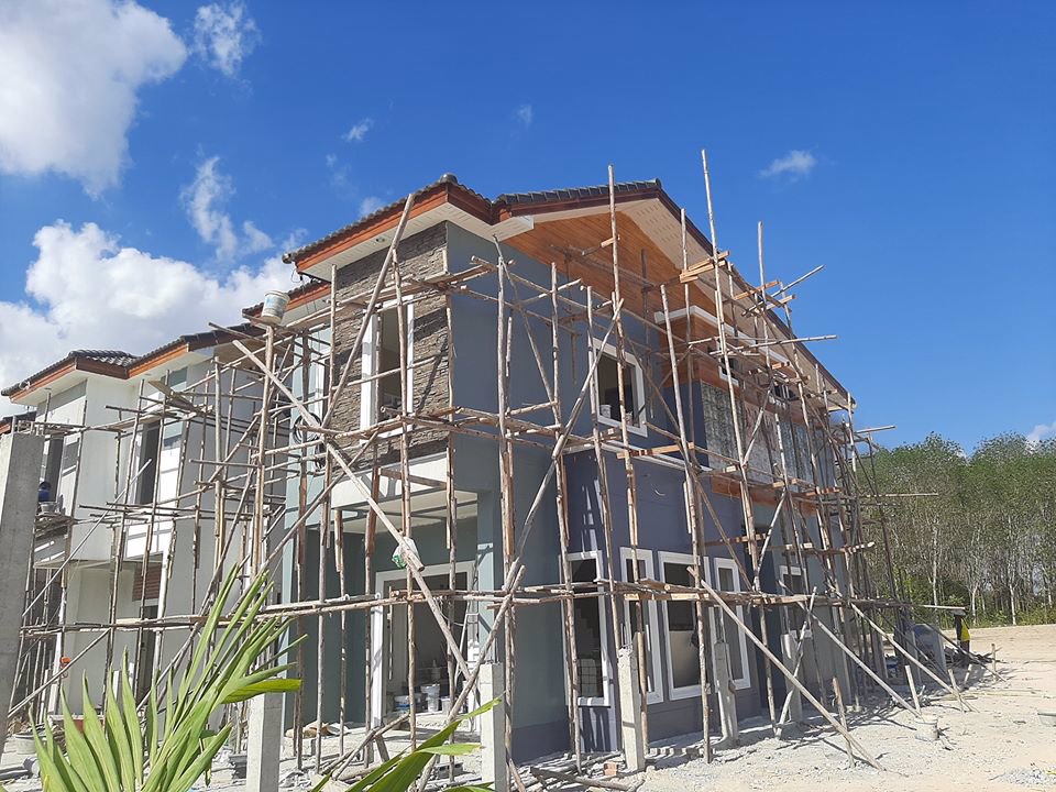 ขายบ้านใหม่ๆใกล้เสร็จแล้ว-สวยๆราคาไม่แพง