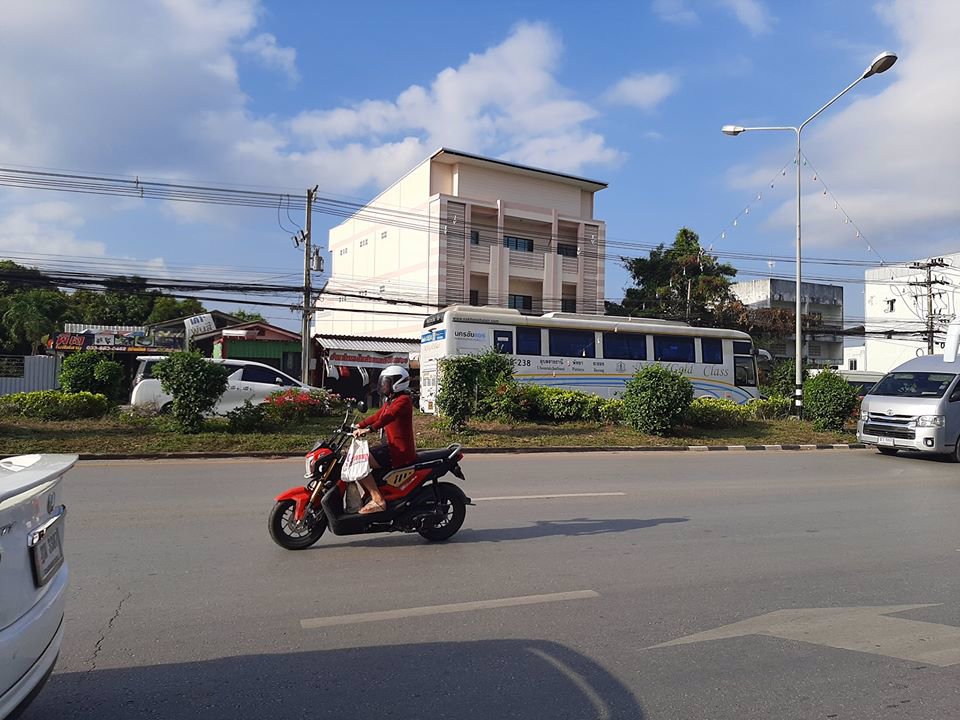 ขายอาคารพาณิชย์-3ชั้น-3คูหา-ทำเลดี-ราคาถูก-ติดถนนสุขุมวิท-เยื้อง-สำนักงานขนส่งจังหวัดระยอง