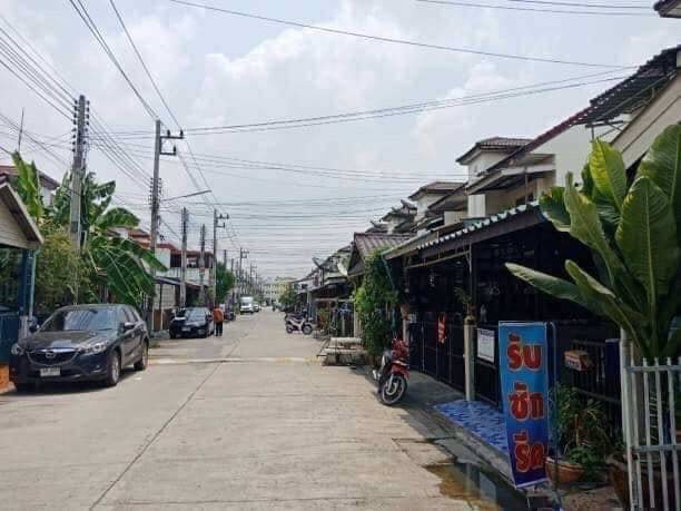 ขายเทาว์เฮ้าสองชั้น-แหล่งชุมชน-แหล่งโรงงาน-เครือสหพัฒน์-ราคาถูกมากๆ