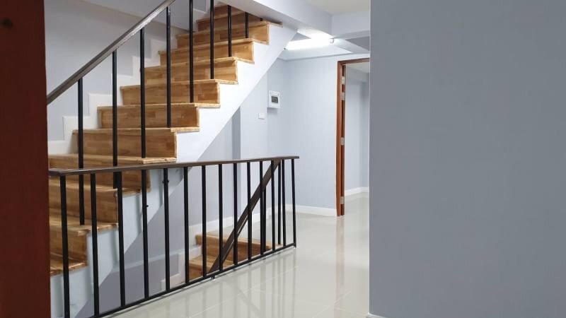 ตึกแถวให้เช่าที่กรุงเทพนะครับ-ตรงข้ามโชคชัย-4-แหล่งชุมชน-ธุรกิจ-ในราคาถูกๆ