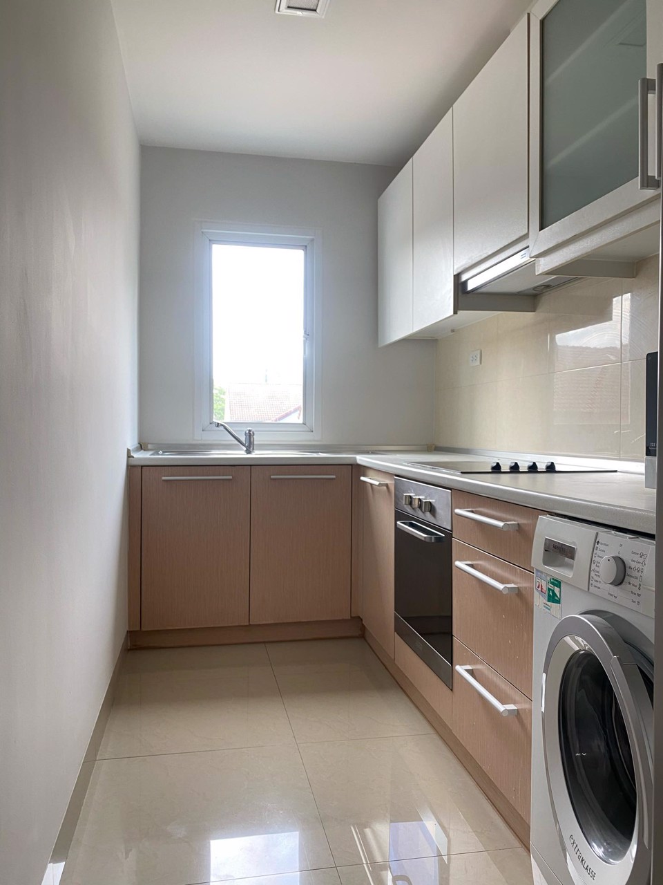 โปรโมชั่น-covid-ลดแหลก-ให้เช่าคอนโดเรสซิเด้นท์52-พื้นที่-99-ตรม-แบบ-3-นอน-3-น้ำ-ใกล้-btsอ่อนนุช