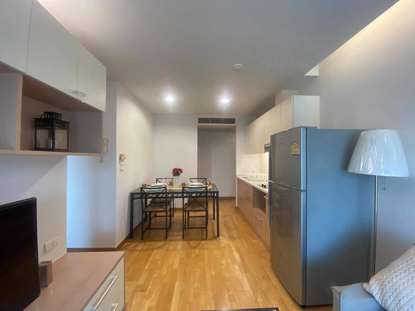 ขาย-ให้เช่า-คอนโดเรสซิเด้นท์52-พื้นที่-60-ตรม-แบบ-2-นอน-2-น้ำ-ใกล้-bts-อ่อนนุช