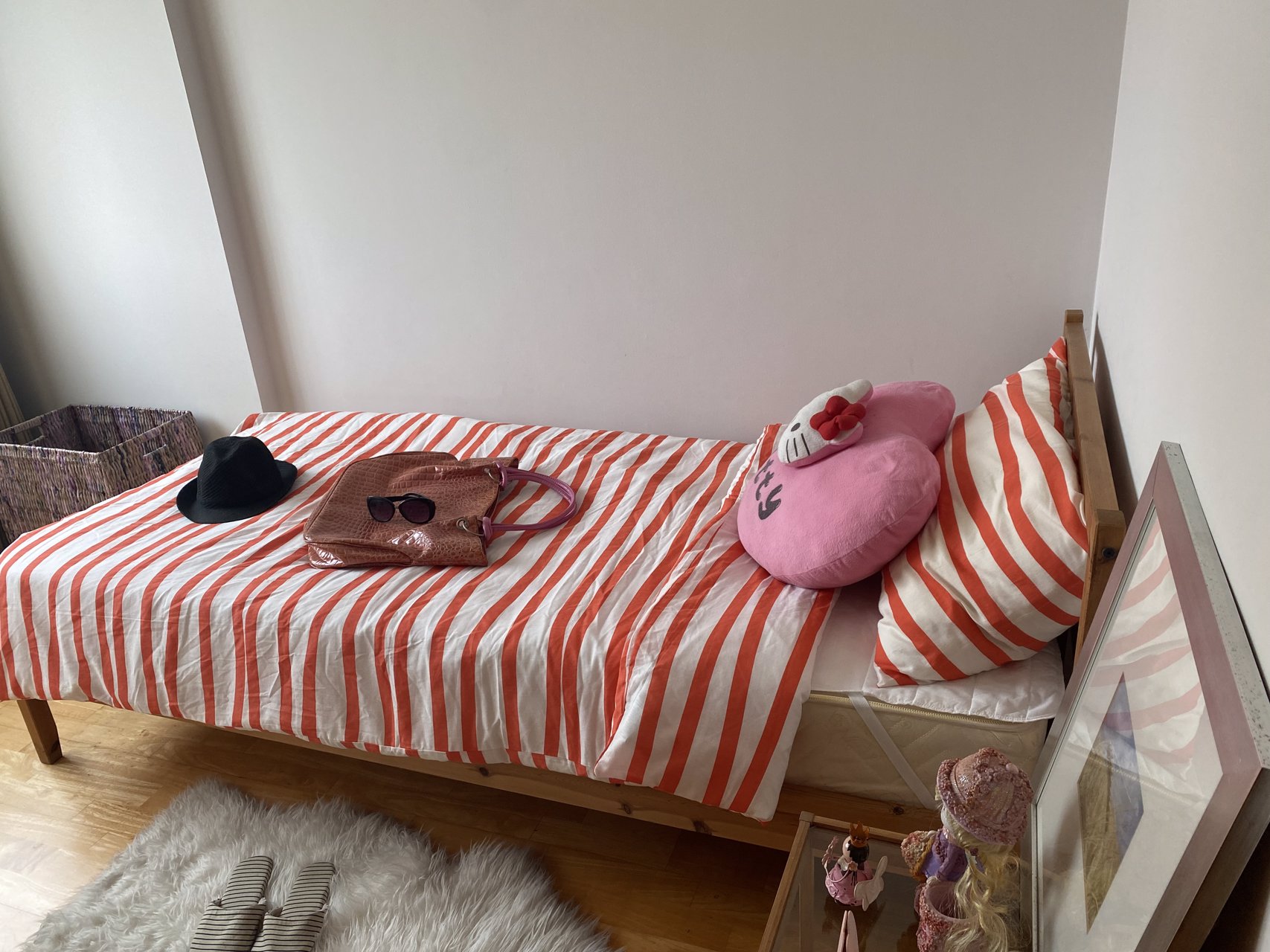 ขาย-ให้เช่าคอนโดเรสซิเด้นท์52-พื้นที่-63-ตรม-แบบ-2-นอน-2-น้ำ-ใกล้-bts-อ่อนนุช