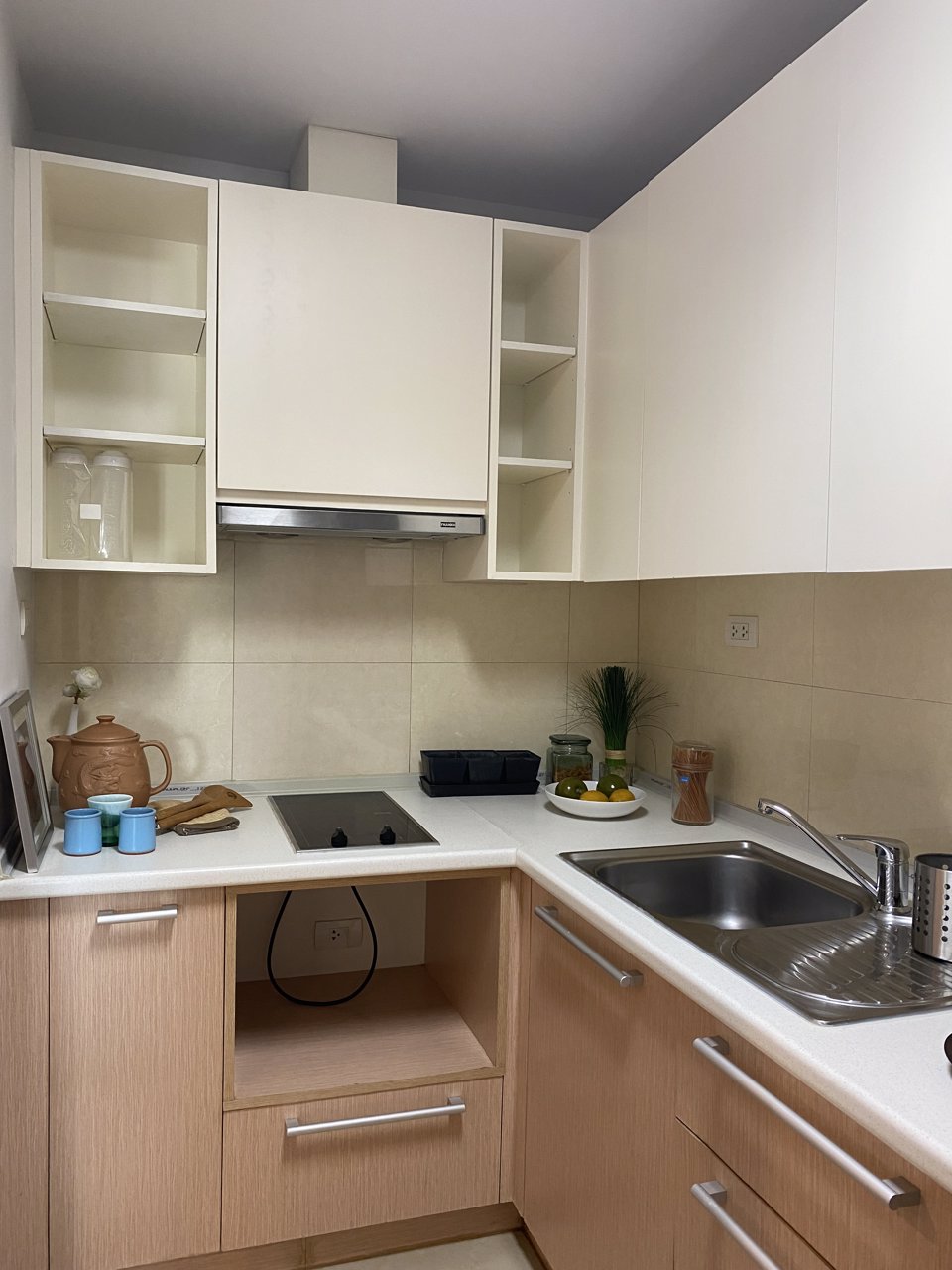 ขาย-ให้เช่าคอนโดเรสซิเด้นท์52-พื้นที่-63-ตรม-แบบ-2-นอน-2-น้ำ-ใกล้-bts-อ่อนนุช