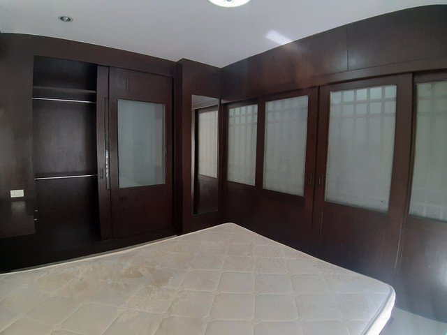 ขายเดอะ-พาร์คแลนด์-บางนา-1-นอน-มีที่จอดรถประจำ-บิ้วอินอย่างดี-อยู่ได้ทันที