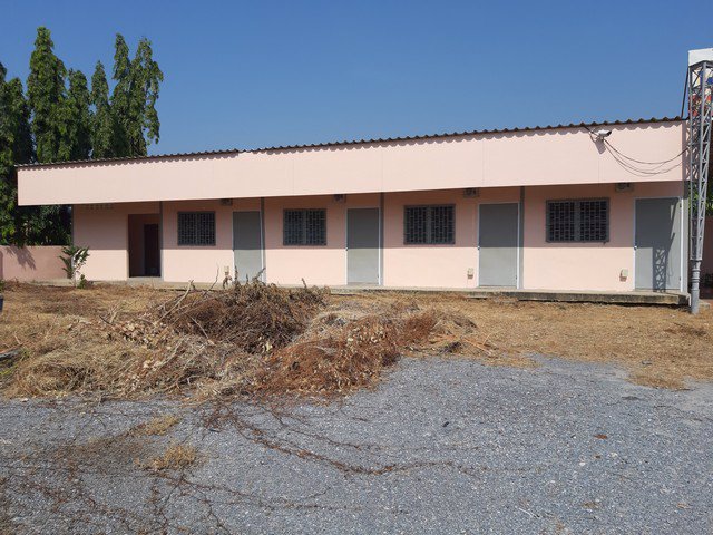 ขายที่ดินติดถบรมราชชนี-พร้อมโกดัง-1-1-25-ไร่-เทพื้นคอนกรีตอย่าางดี-ใกล้มหิดล