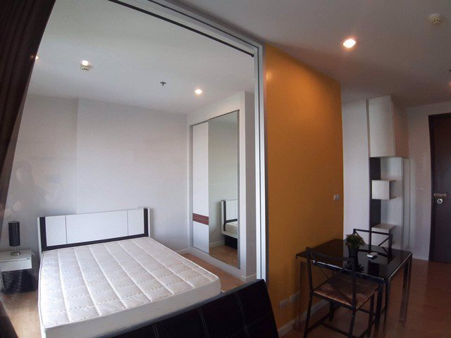 ขายคอนโด-พาร์คแลนด์-งามวงศ์วาน-30ตรม-ห้องสวยเฟอร์บิ้ว-ไฟฟ้าครบ-เข้าอยู่ได้ทันที