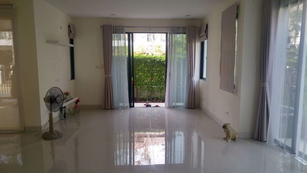 ขายบ้าน-2ชั้น-หมู่บ้านเลควิวพาร์ค-ถนนเลียบวงแหวน-บางนา-มราม2-